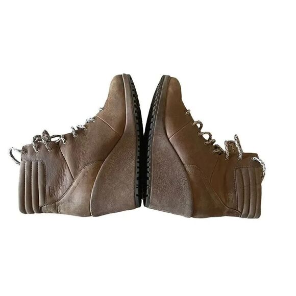 Merrell Women's Tan Tremblant Wedge Waterproof Lace Up Boots SZ 7.5 - Picture 9 of 12